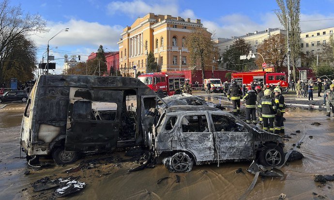 Múltiples explosiones sacuden Kiev después de que Putin acuse a Ucrania de atentado terrorista