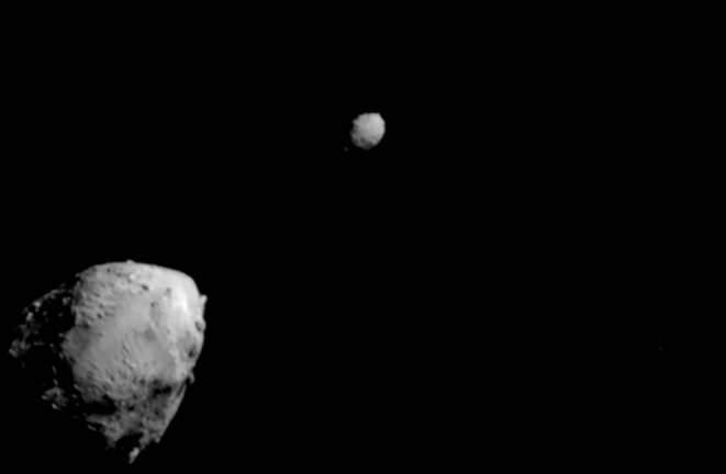 La sonda DART consigue desviar por primera vez un asteroide.