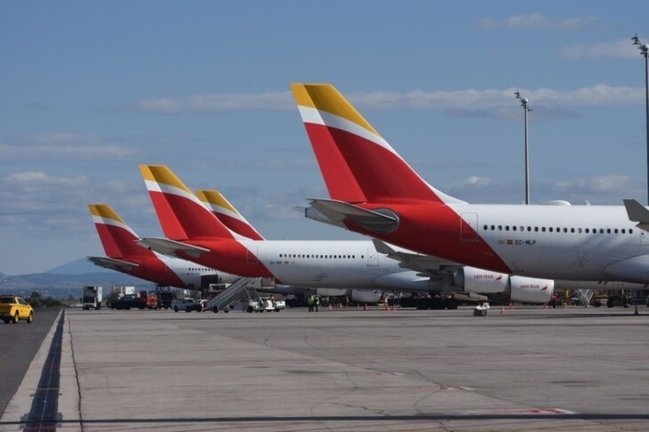 Iberia lidera, por sexto mes consecutivo, el ranking de aerolíneas europeas más puntuales. / E.P.