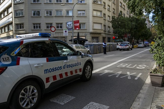 Vista de un coche de los Mossos d'escuadra, en Barcelona. E.P.