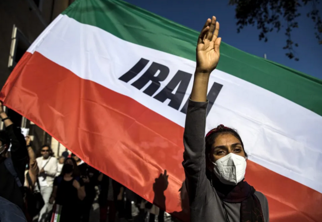 Imagen de una protesta contra el régimen iraní. EFE/EPA/Angelo Carconi