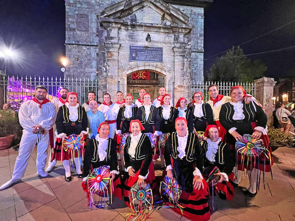Picayos, del grupo de danzas Virgen del Campo. / Saja