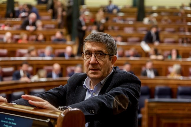 El portavoz del PSOE en el Congreso, Patxi López. E.P. / Ricardo Rubio