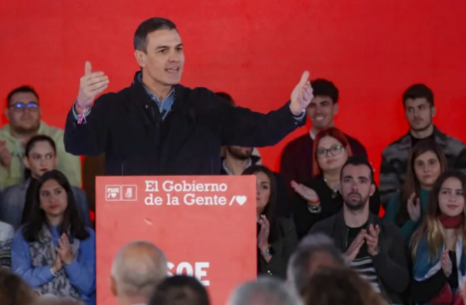 El secretario general del PSOE y presidente del Gobierno, Pedro Sánchez, durante un acto de precampaña. EFE / José Manuel Vidal