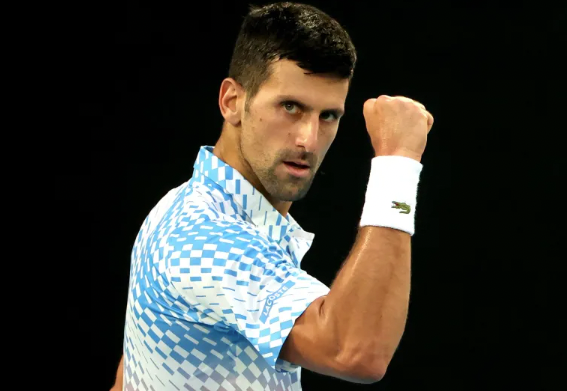 Novak Djokovic, durante su partido ante Alex De Miñaur. EFE/EPA/Joel Carett