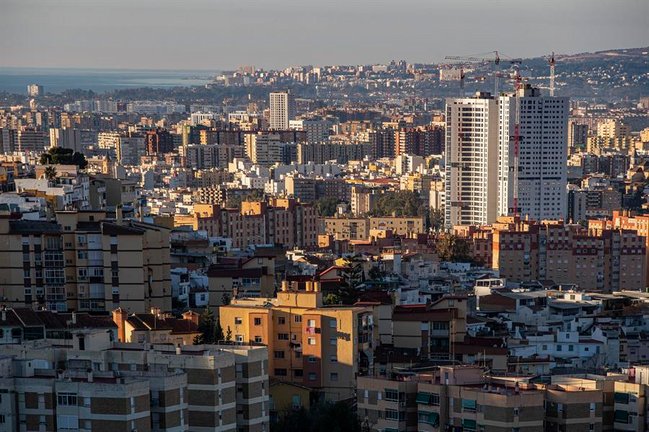 Vista panorámica de la ciudad de Málaga. EFE/Jorge Zapata