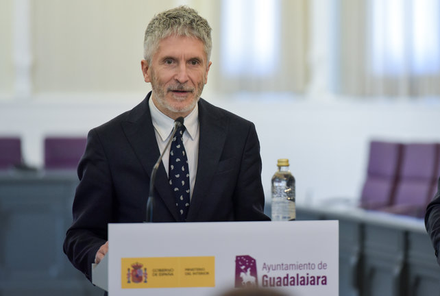 El ministro del Interior, Fernando Grande-Marlaska, interviene durante la presentación de un proyecto. / Rafael Martín