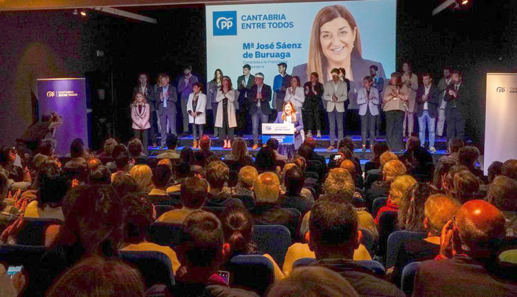 María José Sáenz de Buruaga durante su presentación a la presidencia de Cantabria.