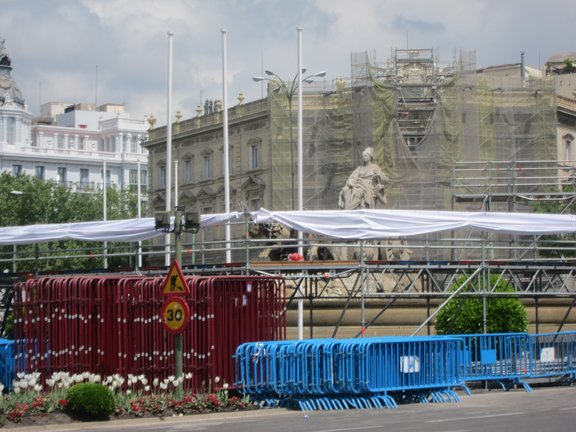La plaza de Cibeles preparada para celebrar un triunfo del Real Madrid. / EP