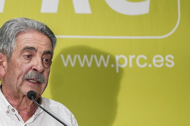 El presidente de Cantabria y candidato autonómico del PRC, Miguel Ángel Revilla