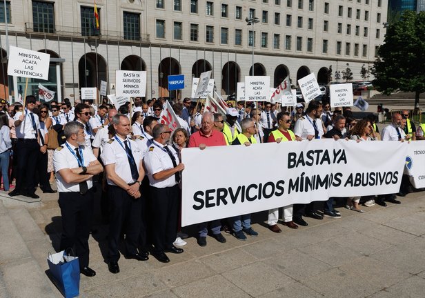 Los profesionales del transporte aéreo en una manifestación. EP / Eduardo Parra / Archivo