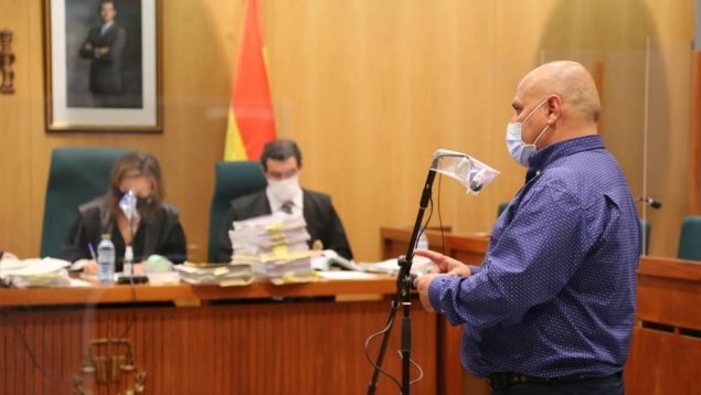PSOE Mérida
El ex concejal del PSOE, Salguero Moreno, durante el juicio por malversación