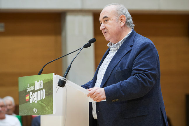 El actual presidente de Vox en Cantabria y concejal electo en el Ayuntamiento de Santander, Emilio del Valle. / César Ortiz