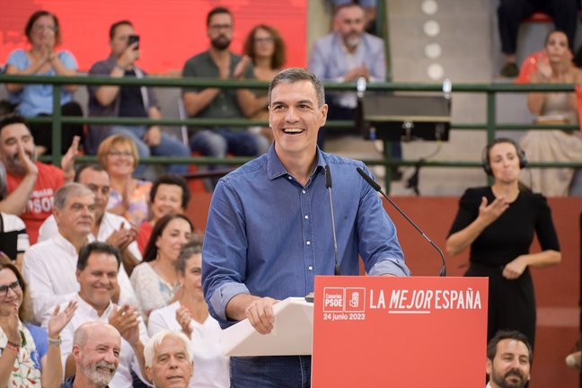 El secretario general del PSOE y presidente del Gobierno de España, Pedro Sánchez, interviene durante un mitin preelectoral. EP