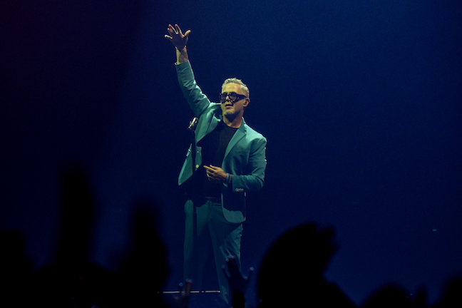 El cantante Alejandro Sanz durante una actuación en el WiZink Center, en Madrid. /  Ricardo Rubio