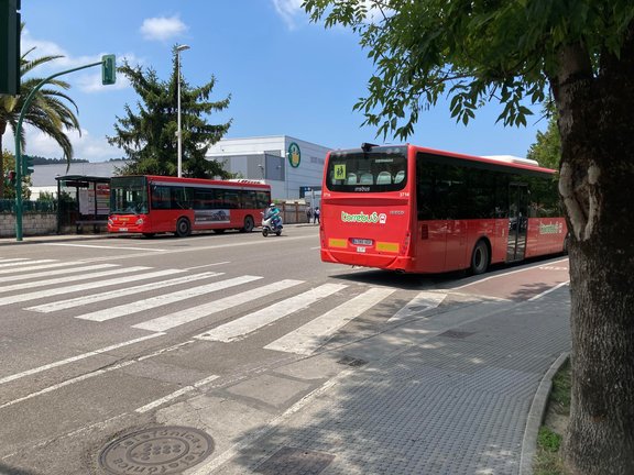 Autobuses públicos de Torrelavega. / ALERTA