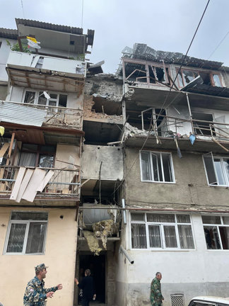 Fotografía de daños a la infraestructura civil del ataque parte de la operación "antiterrorista" que ha llevado a cabo Azerbaiyán. / EFE