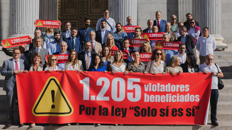 Vox denuncia que "la Ley del Solo Sí es Sí atenta contra la igualdad de todos los españoles".