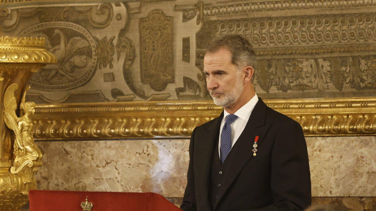 El Rey Felipe VI se dirige a la Princesa Leonor en su discurso en el Palacio RealCasa de S.M. el Rey