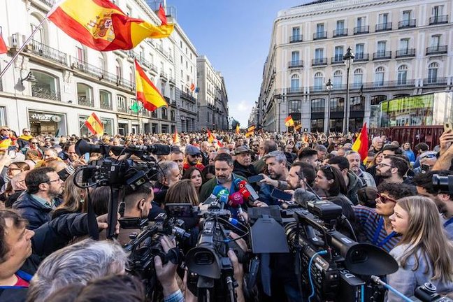 Santiago Abascal en la Puerta del Sol.