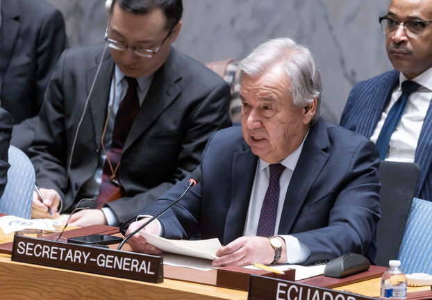 El secretario general de la ONU, António Guterres, habla durante una reunión del Consejo de Seguridad de Naciones Unidas, en Nueva York (EE.UU.), este 8 de diciembre de 2023. EFE/EPA/Justin Lane