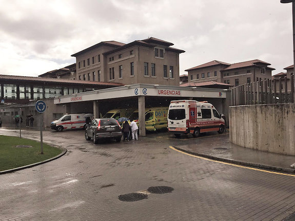 Entrada al Servicio de Urgencias del Hospital MarquéS de Valdecilla. / ALERTA