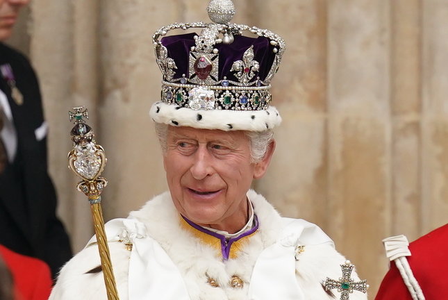 El rey Carlos III durante su coronación en mayo de 2023. / Jacob King/Pa Wire/Dpa
