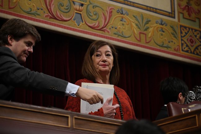 La presidenta del Congreso, Francina Armengol, durante una sesión plenaria, en el Congreso de los Diputados. / Fernando Sánchez
