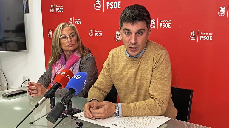 El portavoz municipal del PSOE, Daniel Fernández. / Alerta