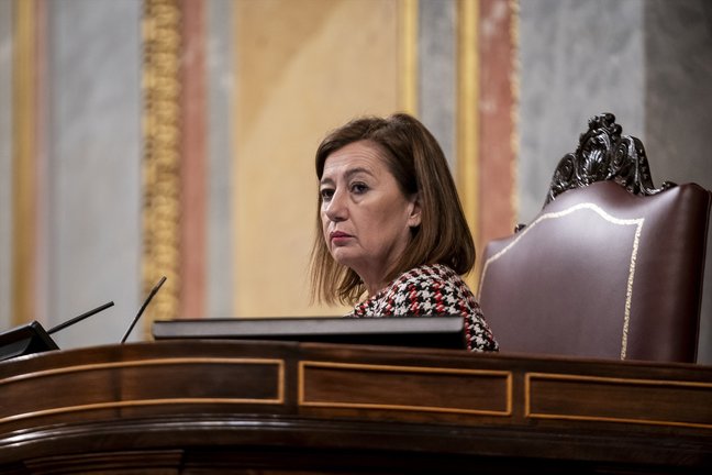 La presidenta del Congreso, Francina Armengol, durante una sesión plenaria, en el Congreso de los Diputados. EP / A. Pérez Meca