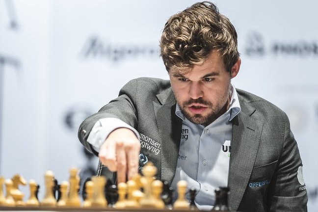 El maestro noruego Magnus Carlsen en la final del Mundial de ajedrez. / EP