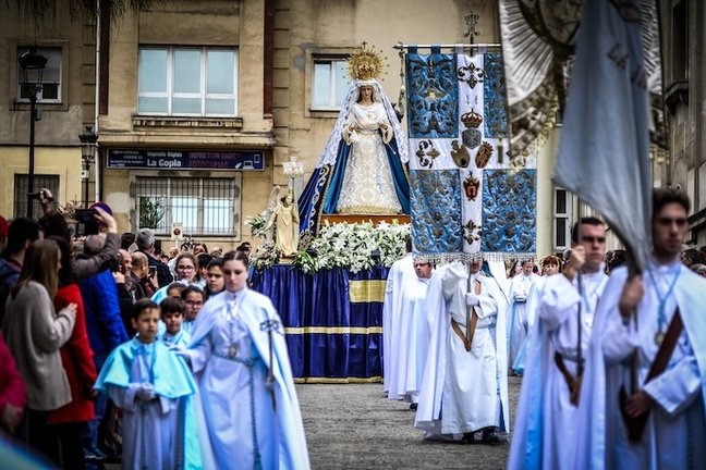 Domingo de Pascua, la procesión del Resucitado, prevista sobre las 13.15 horas, partirá desde el entorno de la Catedral con la participación de todas las hermandades penitenciales.
nacho cubero