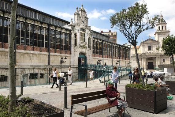 El Mercado de la esperanzas es uno de los edificios icónicos de la capital de Cantabria. / Alerta