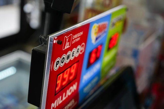 Se retrasa el sorteo del premio mayor de 1.300 millones de dólares de la lotería Powerball