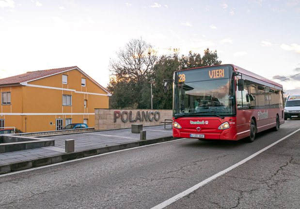 Autobús del Torrebús a su paso por Polanco. / Alerta