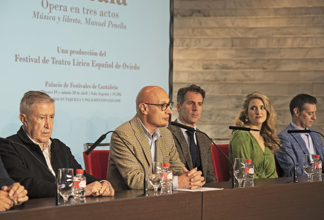 El director general de Cultura y Patrimonio Histórico, Juan Antonio González Fuentes, presenta 'Don Gil de Alcalá'. 
17 abril 2024