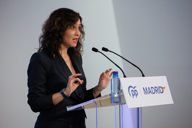 La presidenta de la Comunidad de Madrid, Isabel Díaz Ayuso, interviene durante la clausura de la I Intermunicipal del PP de Madrid. Alejandro Martínez Vélez