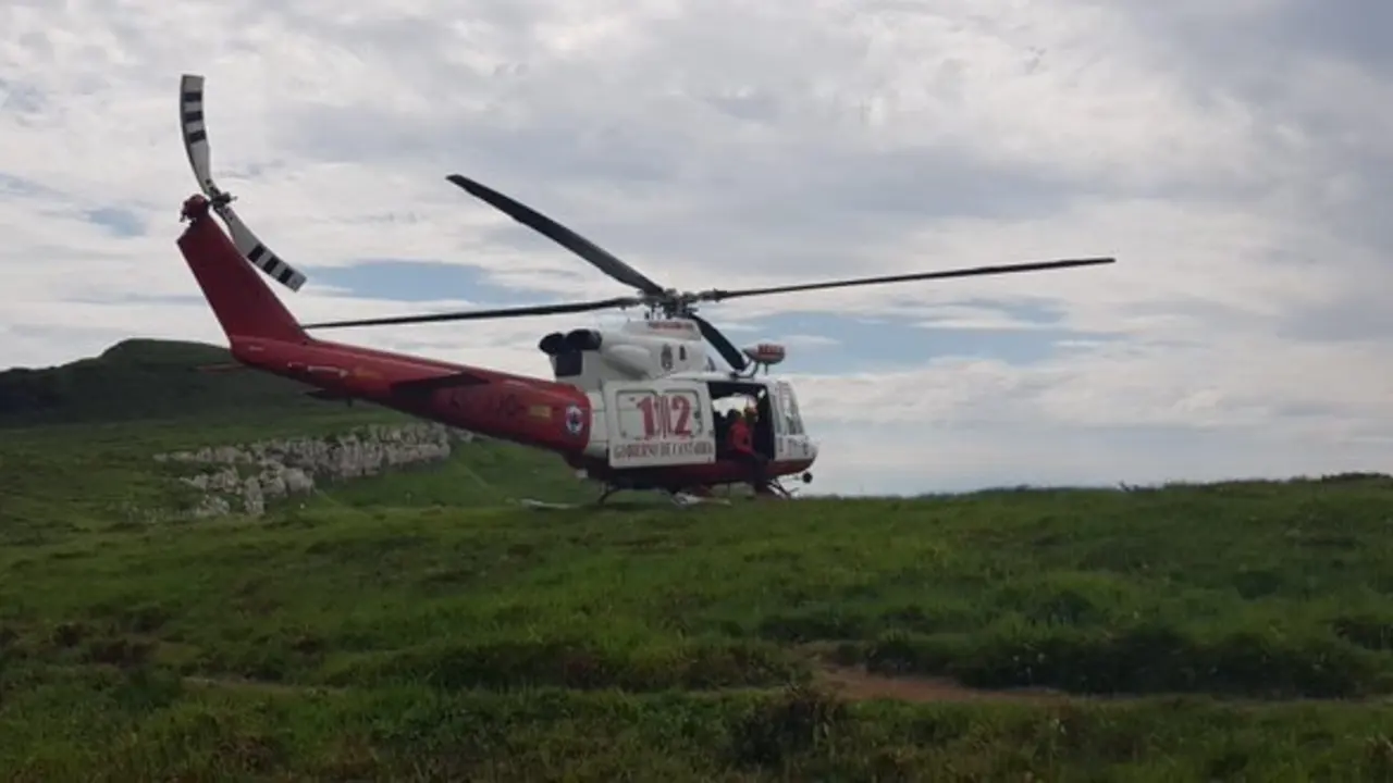 El helic&oacute;ptero del Gobierno regional.