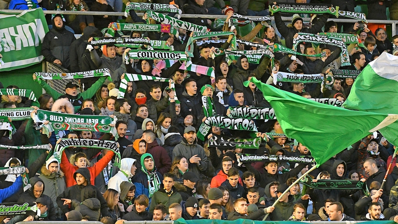 La presencia de p&uacute;blico en los estadios parece dif&iacute;cil en las primeras jornadas del reinicio de la Liga. / ALERTA