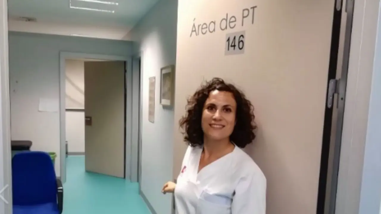 F&aacute;tima, matrona del Hospital Marqu&eacute;s de Valdecilla.