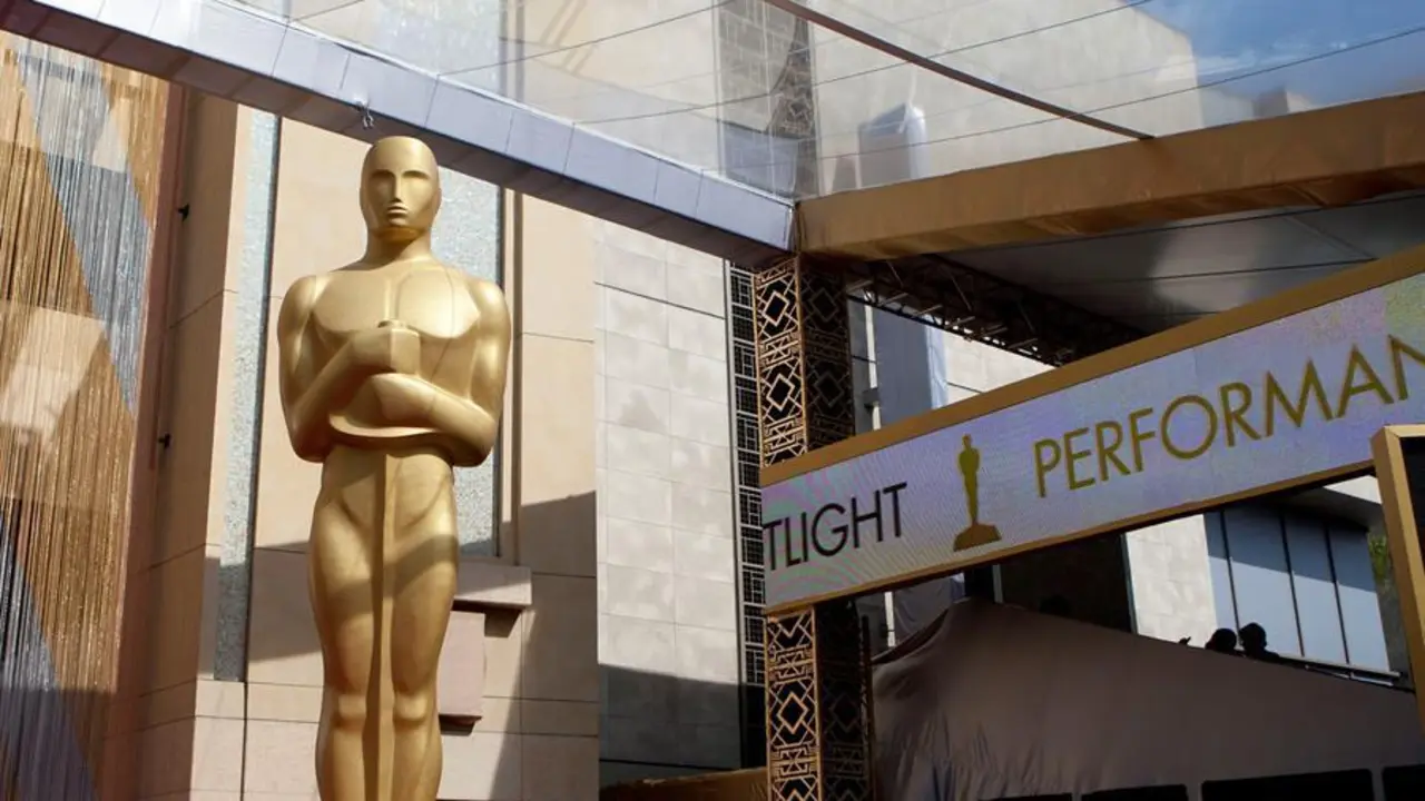 The Hollywood Reporter explic&oacute; hoy que la Junta de Gobernadores de la Academia, el &oacute;rgano que rige la visi&oacute;n y el funcionamiento de esta instituci&oacute;n, se reunir&aacute; el lunes de manera virtual para tomar una decisi&oacute;n sobre la 93 edici&oacute;n de los &Oacute;scar. EFE/ARMANDO ARORIZO/Archivo