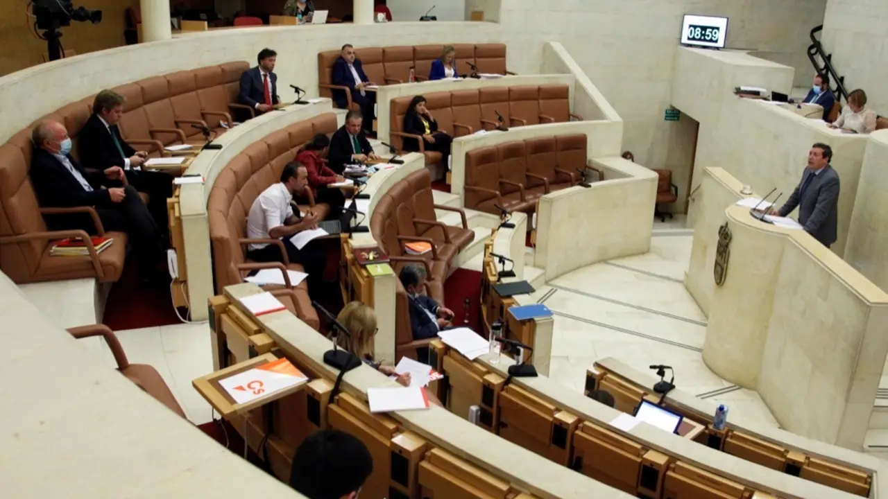 14,PARLAMENTO