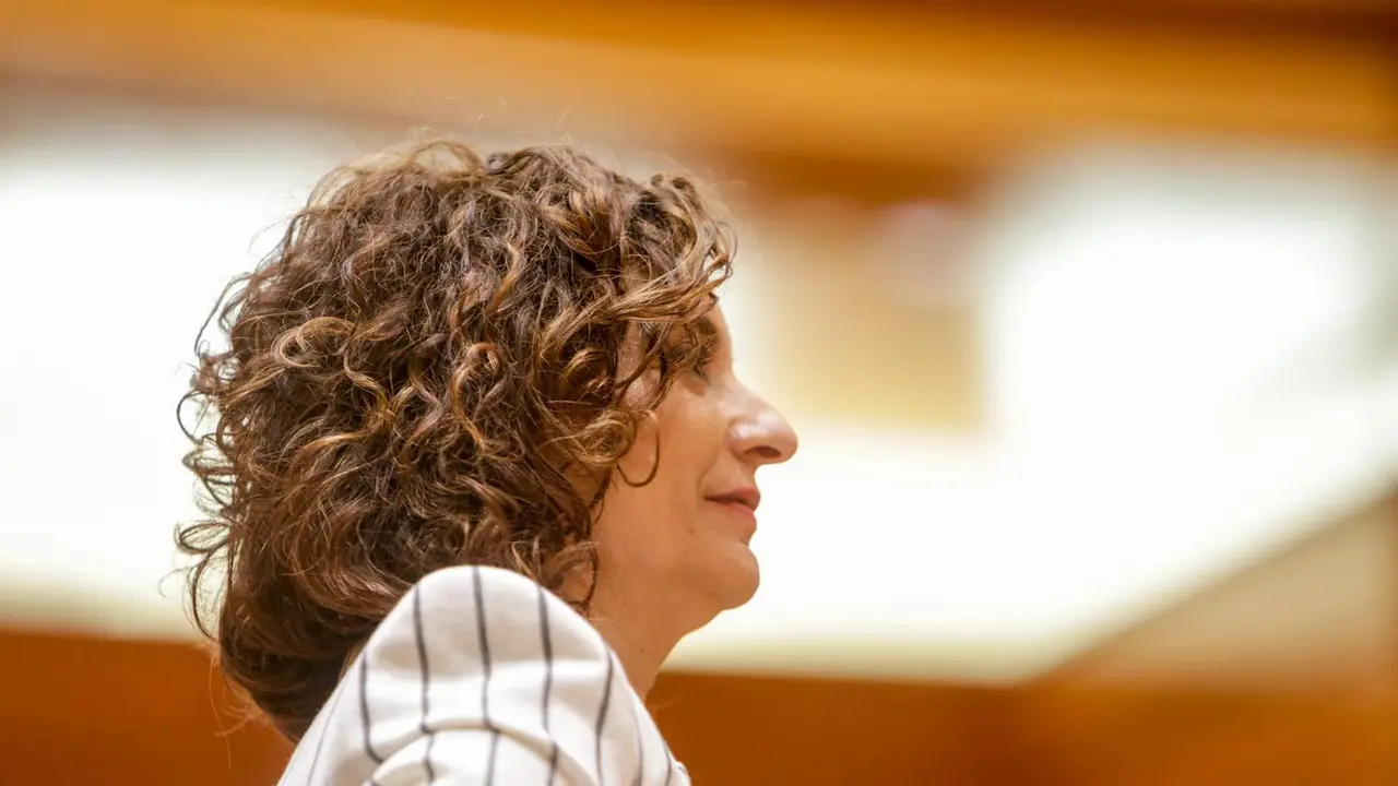 La Ministra de Hacienda y portavoz del Gobierno, Mar&iacute;a Jes&uacute;s Montero, durante el pleno en el Senado.