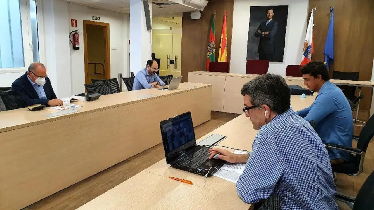 La Comisi&oacute;n Informativa de Hacienda ha aprobado la propuesta de Modificaci&oacute;n Presupuestaria presentada por el equipo de gobierno con los votos a favor de PRC, PSOE.