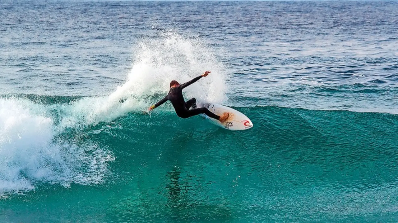 25dep36surf fullcas-sean-gunning