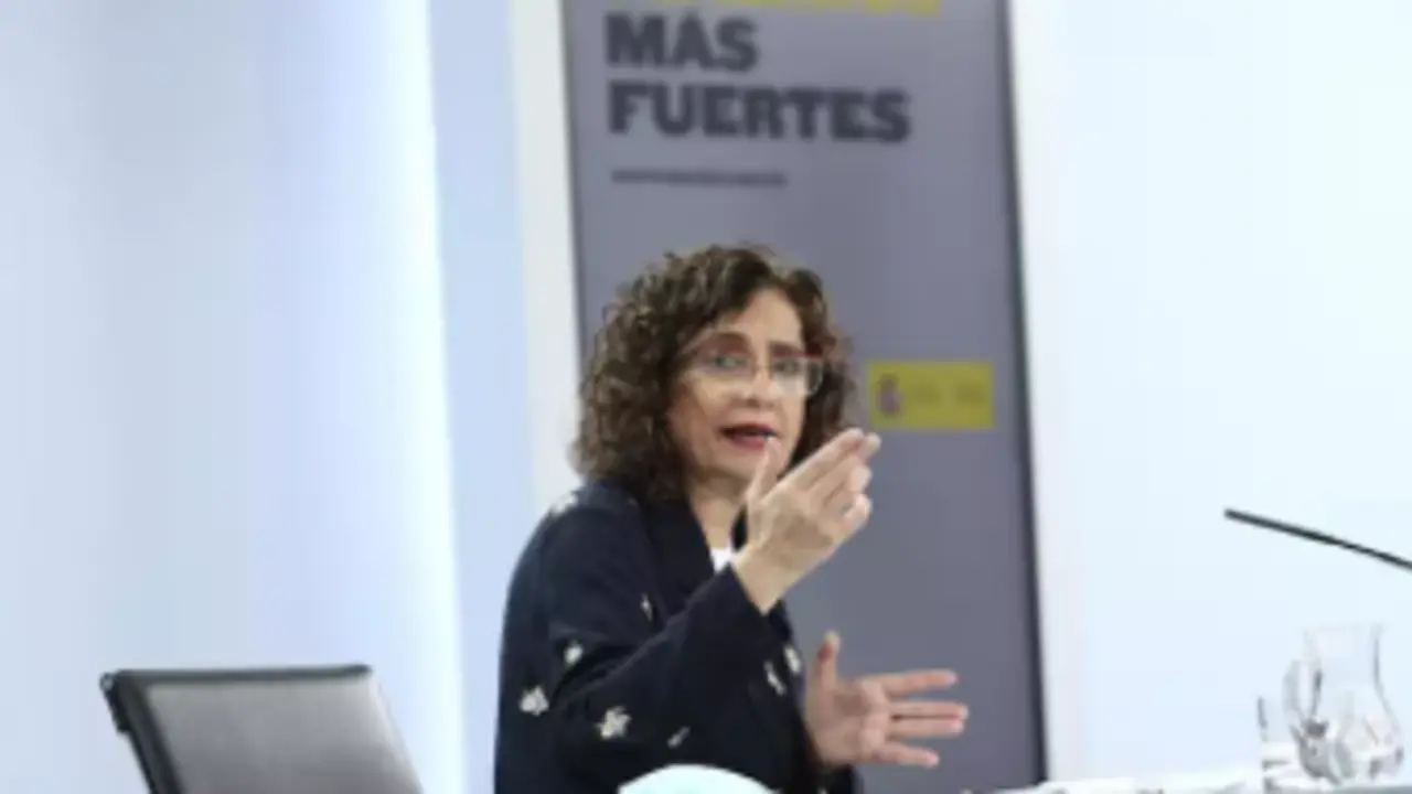 La ministra portavoz y de Hacienda, Mar&iacute;a Jes&uacute;s Montero, durante su comparecencia. - EUROPA PRESS/E. Parra. POOL - Europa Press