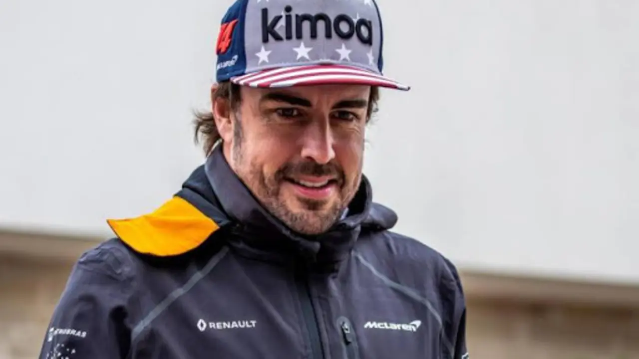 Fernando Alonso que volver&aacute; a competir en el Mundial de F&oacute;rmula Uno dos temporadas despu&eacute;s, en 2021, y lo har&aacute; de la mano de Renault, con la que gan&oacute; sus dos t&iacute;tulos mundiales -2005 y 2006-, en la que ser&aacute; su tercera etapa en la escuder&iacute;a francesa. EFE/ Srdjan Suki/Archivo