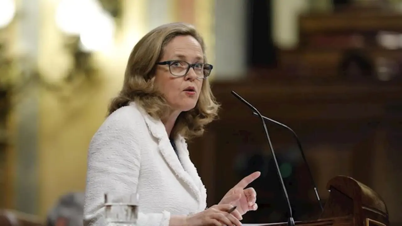 La Vicepresidenta tercera del Gobierno y Ministra de Asuntos Econ&oacute;micos y Transformaci&oacute;n Digital, Nadia Calvi&ntilde;o - Javi Mart&iacute;nez / Pool