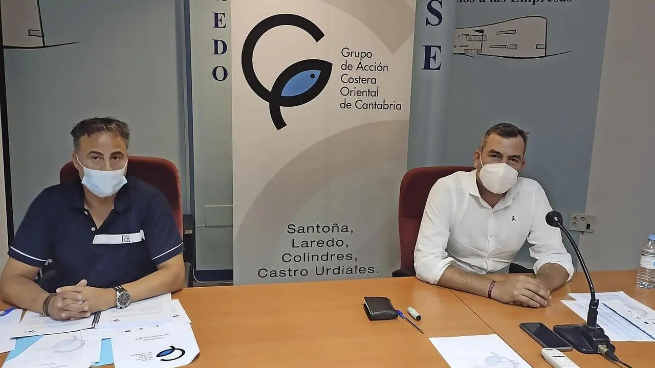Roberto Guti&eacute;rrez Alquegui, gerente del GAC Oriental y Sergio Abascal, presidente. / alerta