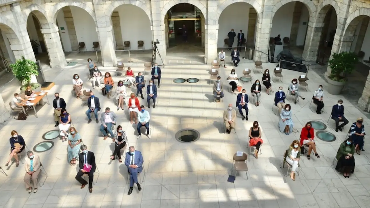 Entrega del Premio Padre Menni a la sociedad c&aacute;ntabra - PARLAMENTO DE CANTABRIA
